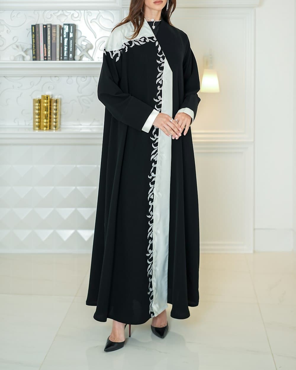 Yasmin Eid Abaya — view 3